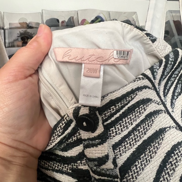 Hutch- Aidy Dress. Size 20 - Picture 4 of 7